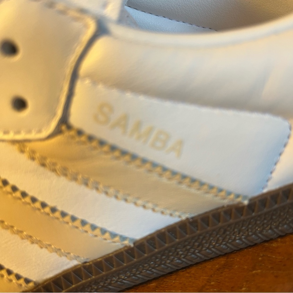 ADIDAS Women's White Tan Samba Shoes - Picture 4 of 9